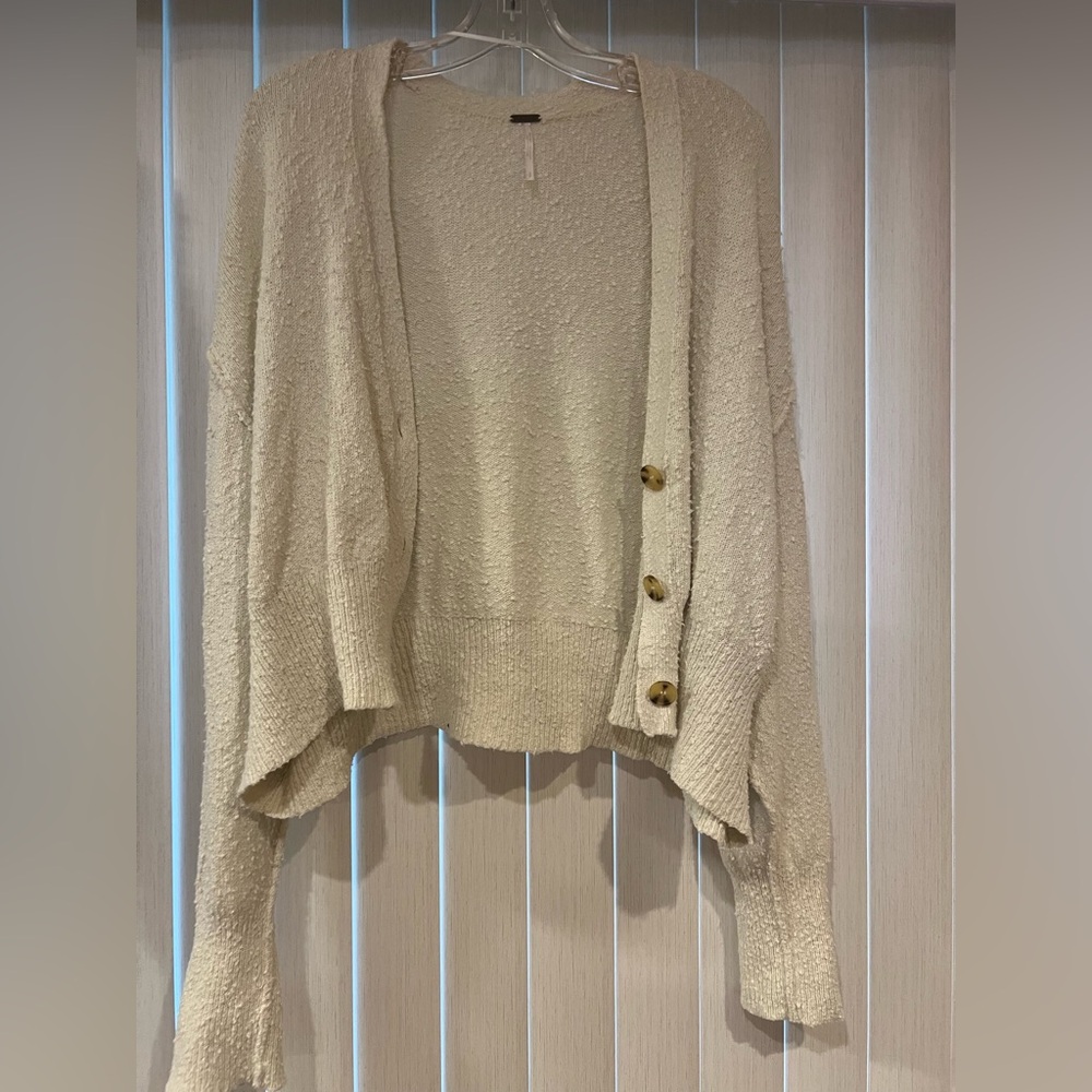 Free People Found My Friend Cardi Cardigan Sweater Small Oversized Knit Cream